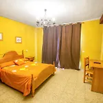 Vandrarhem La Casona Del Pinar San Rafael
