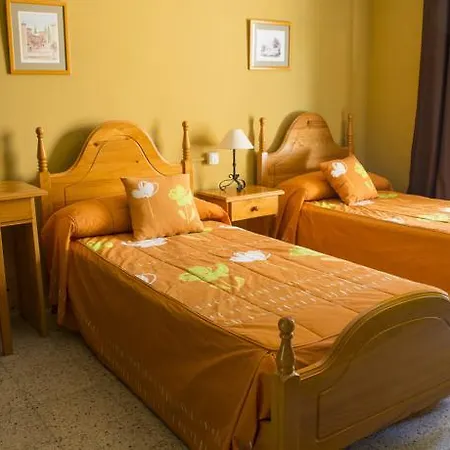 Vandrarhem La Casona Del Pinar *