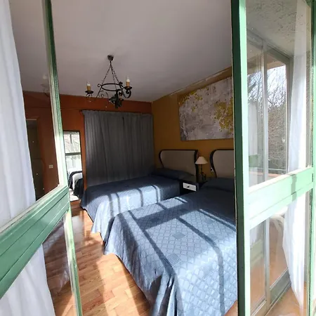 La Casona Del Pinar Hostal San Rafael