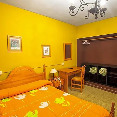 La Casona Del Pinar Hostel San Rafael