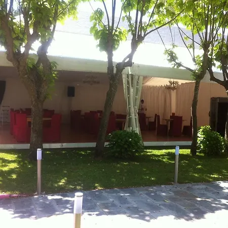 Hostal La Casona Del Pinar