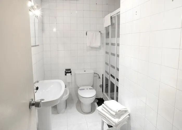 La Casona Del Pinar Хостел